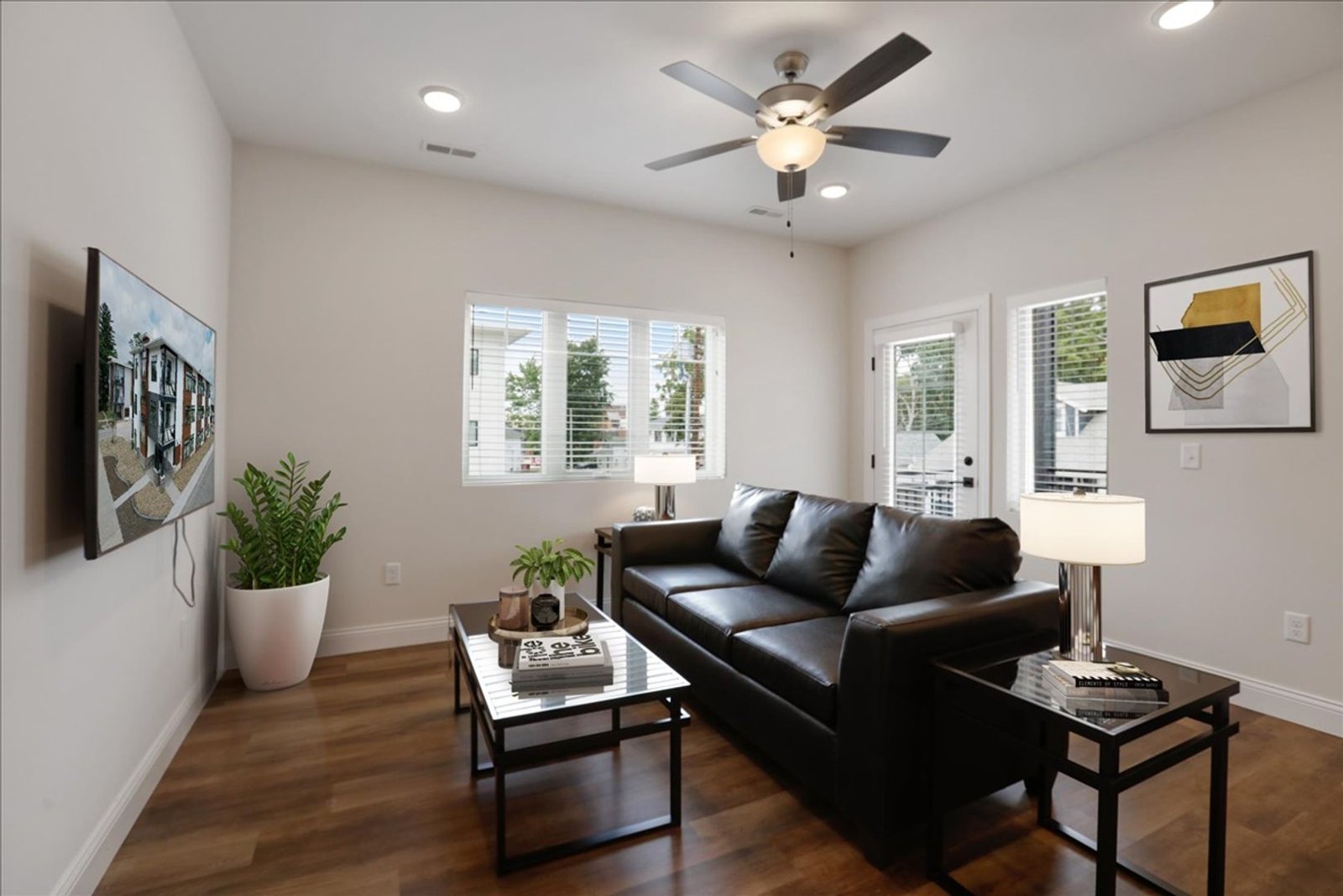 The Balcony furnished apartment at 318 South State Street in Champaign